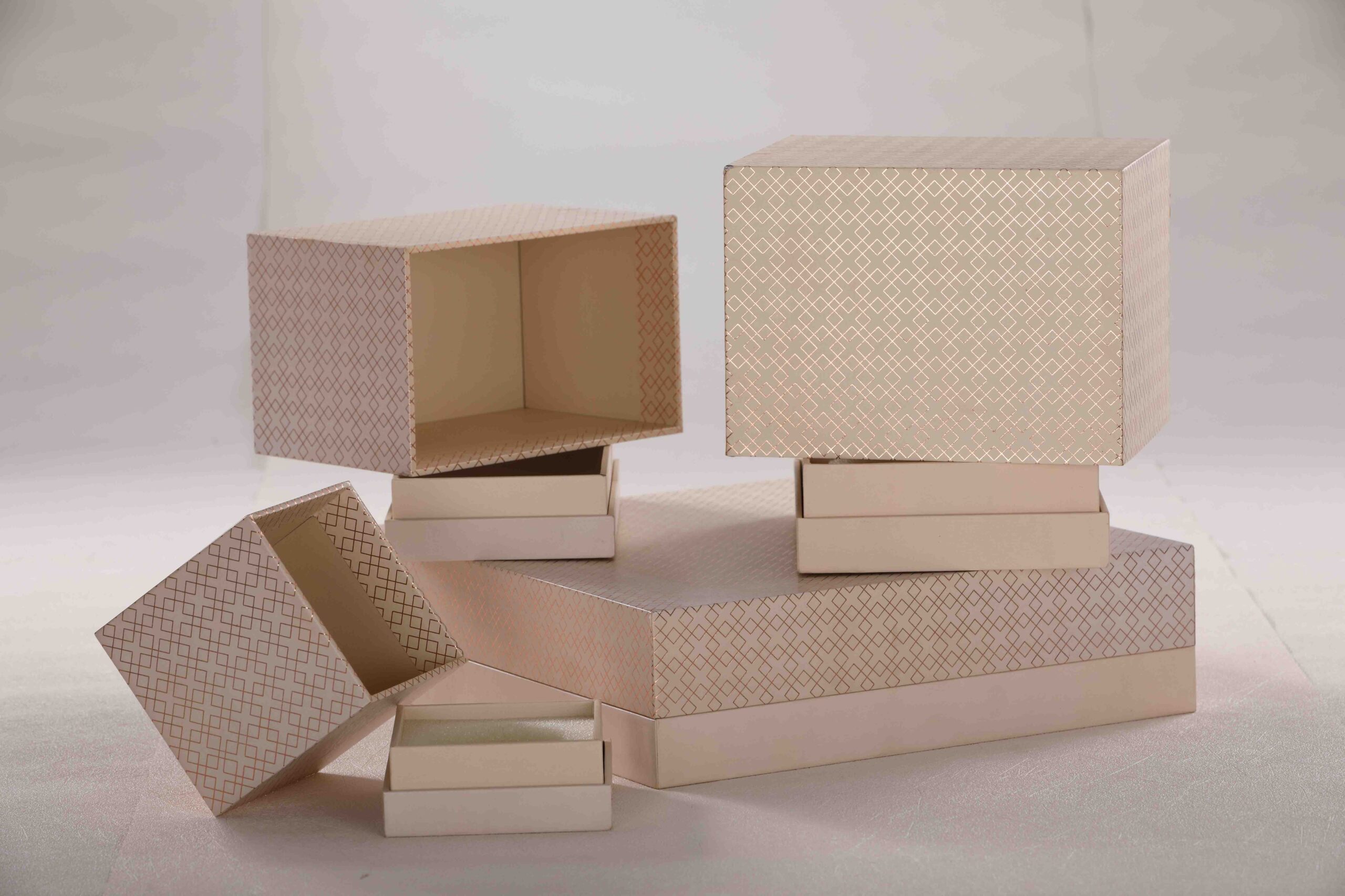 Luxury Wedding Invitation Rigid Box - Image 6